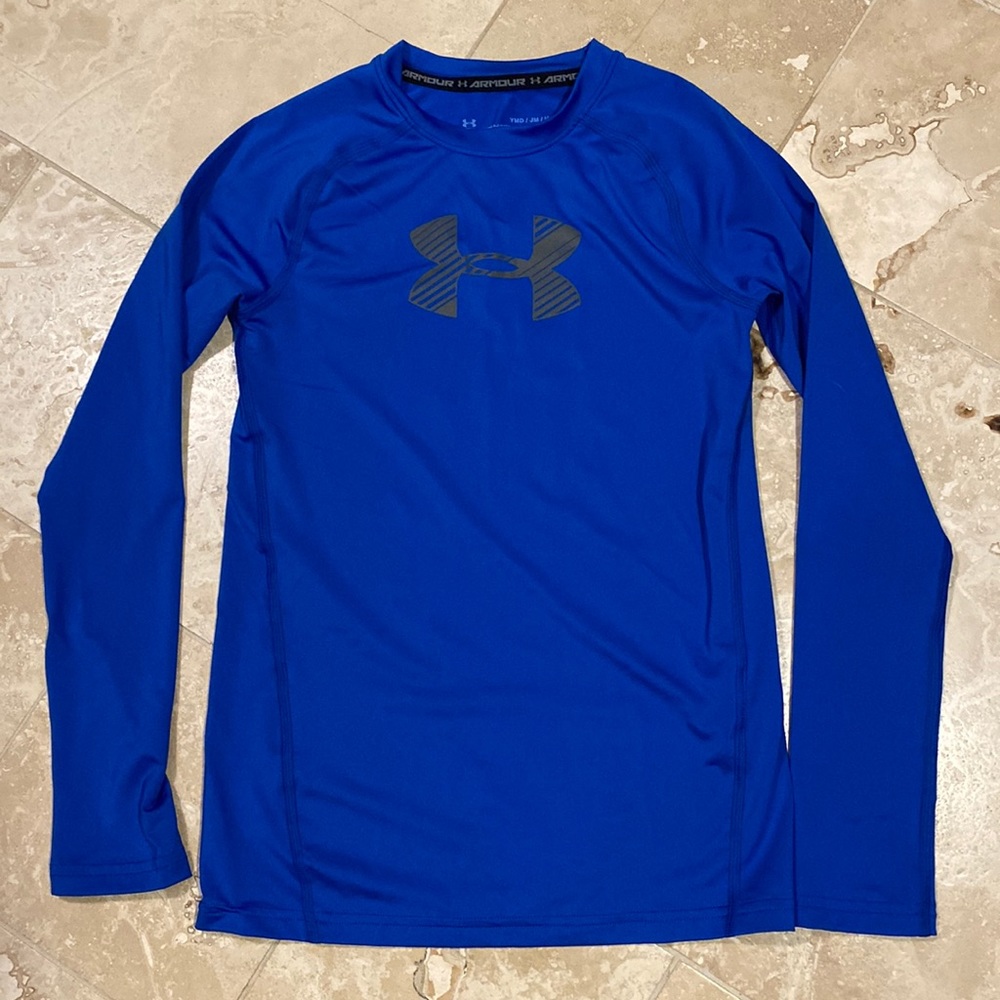 UNDER ARMOUR LONG SLEEVE